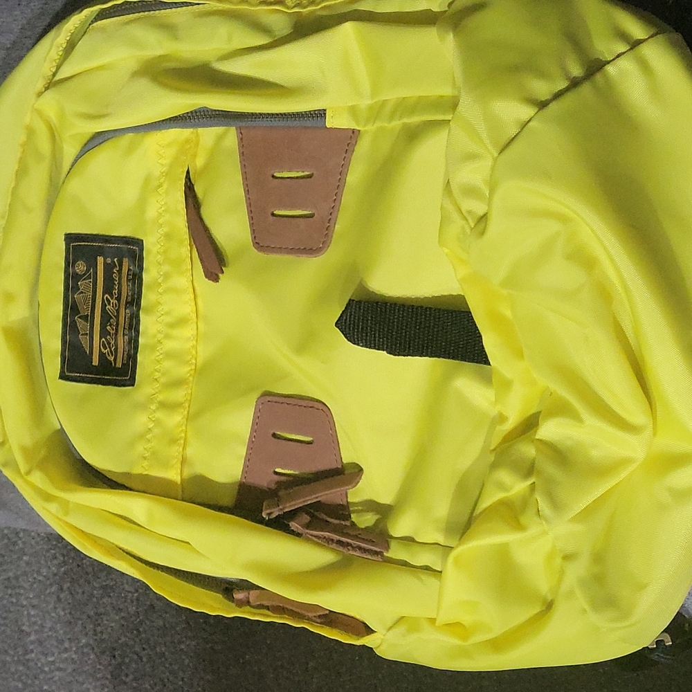 EDDIE BAUER BACKPACK